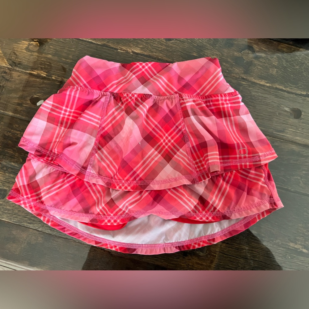 The Bubble Plaid Skirt with shorts size M